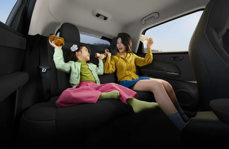 Spacious second-row that fits tall passengers